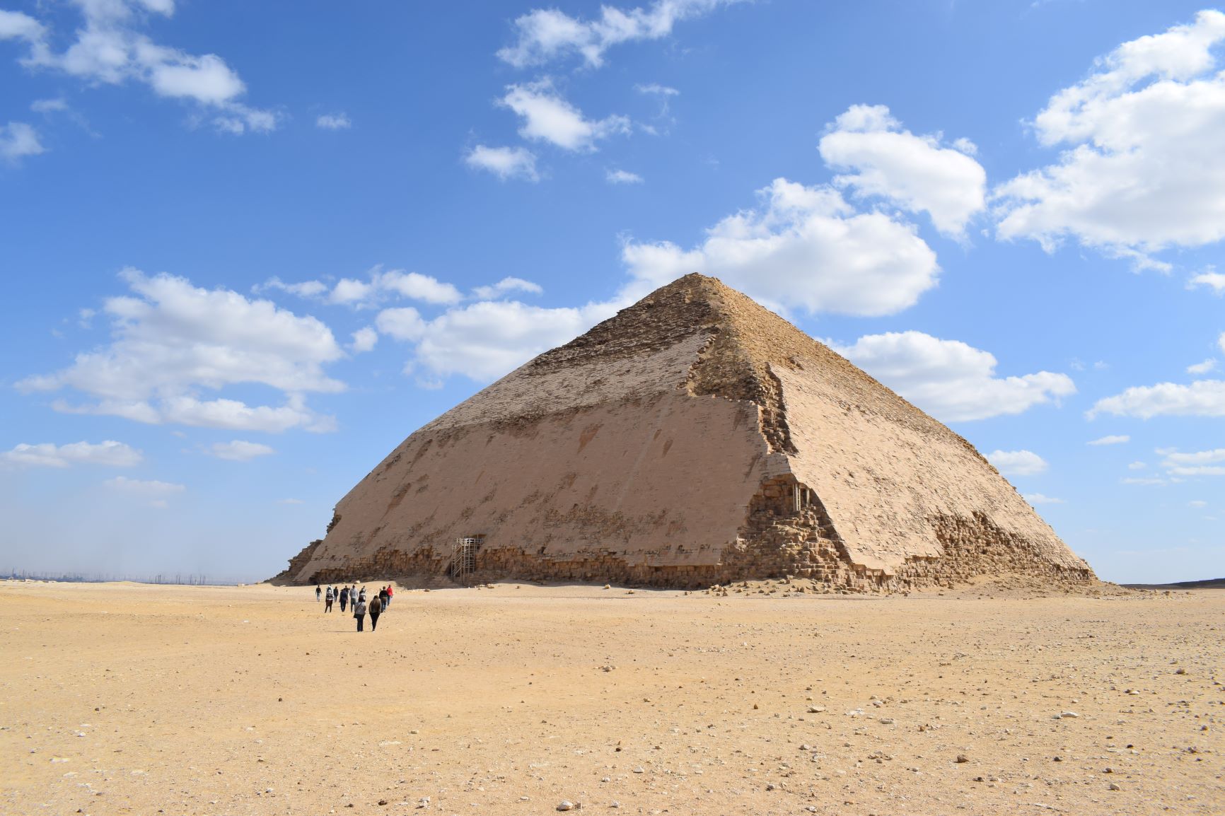The ancient Saqqara and Dahshur pyramids